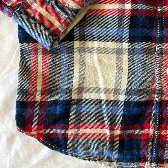 American Eagle Men's Red White Blue Soft Flannel Button Up Shirt Size XSmall - Picture 2 of 4